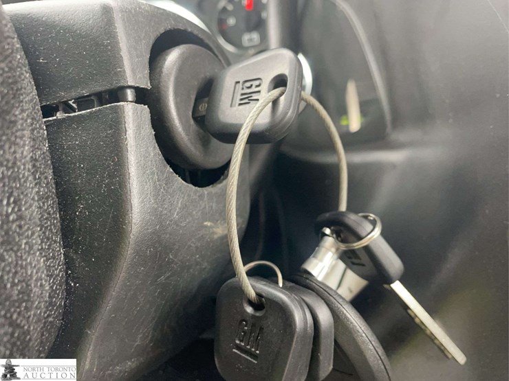 2017-chevrolet-express-s/a-cube-van-image-14