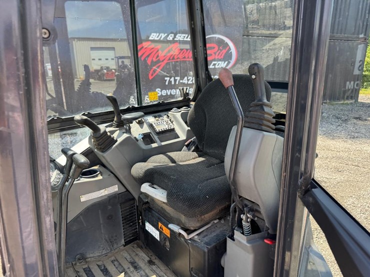 bobcat-e35-image-23