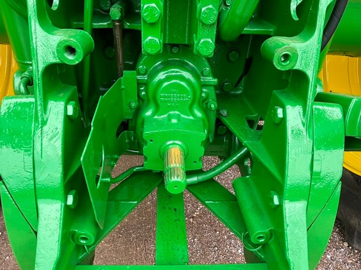 john-deere-8300-image-54