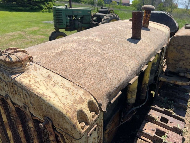 caterpillar-twenty-image-11