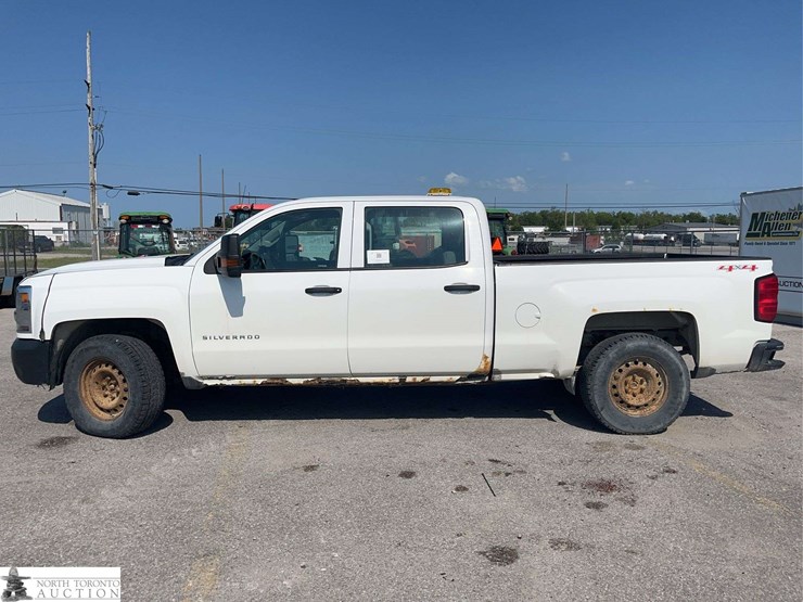 2017-chevrolet-silverado-1500-image-8