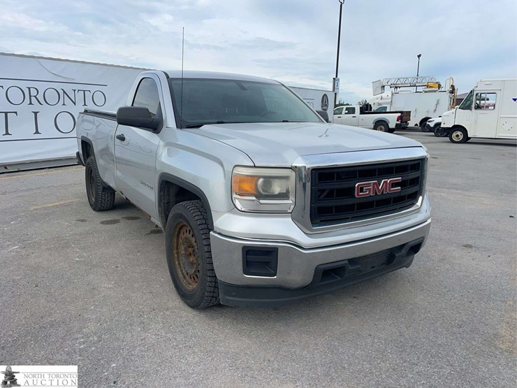 2014-gmc-sierra-1500-image-3