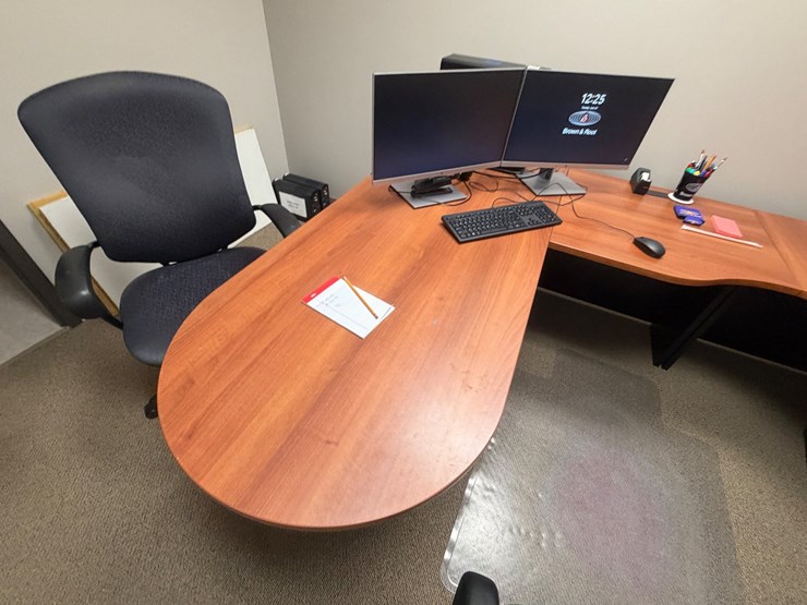 #3542-•-lot-of-office-furniture-|-located-in-st.-rose,-la-image-7