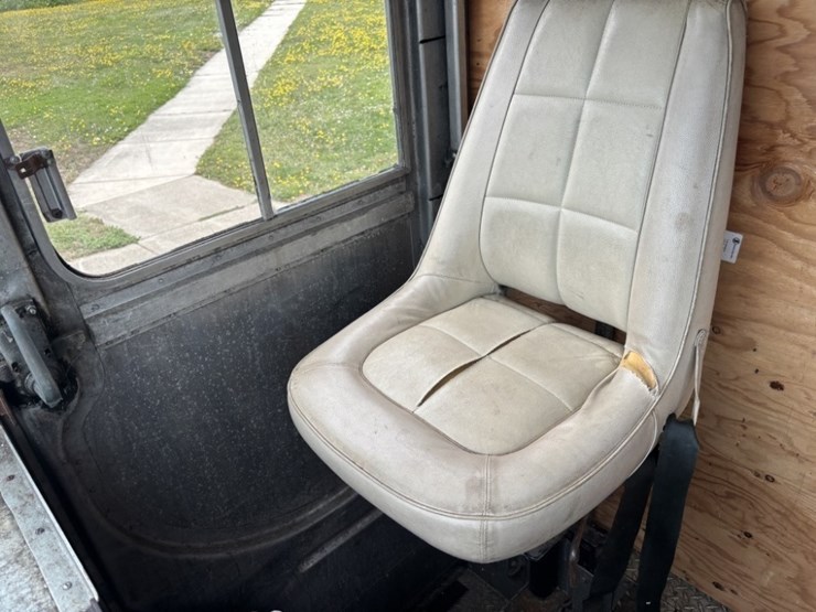 1986-ford-ln700-image-25