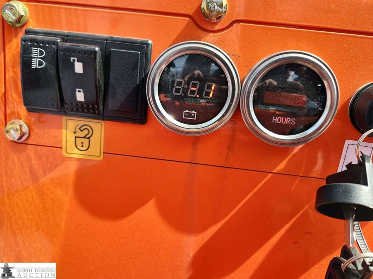 unused-2025-machpro-319-orange-blt-1-mini-excavator-image-10