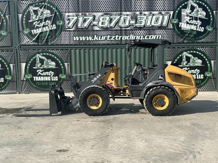 2015-deere-304k-image-1