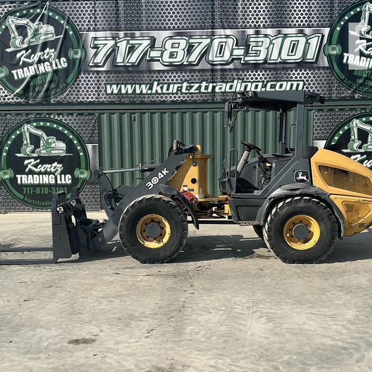 2015 DEERE 304K