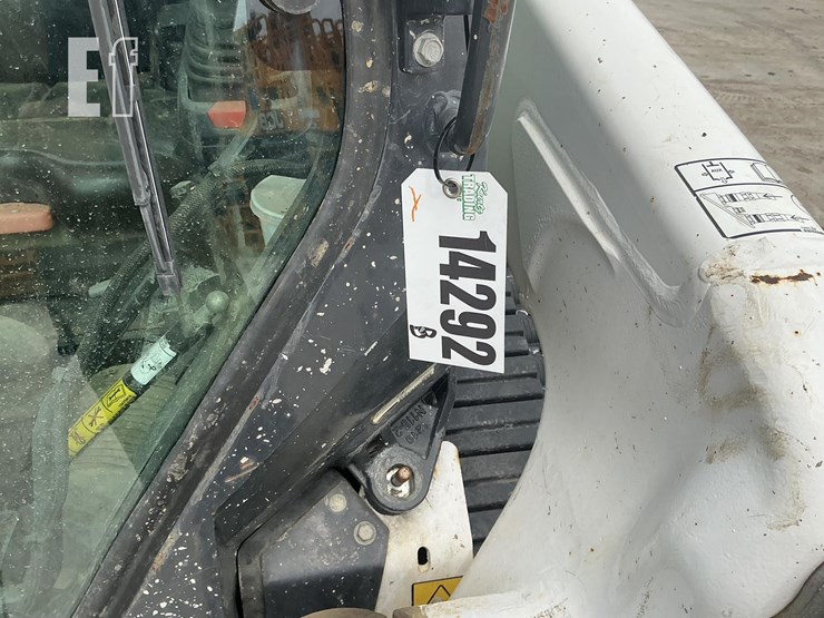 2020-bobcat-t76-image-19