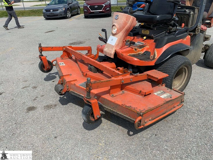 2011-kubota-f3080-image-29