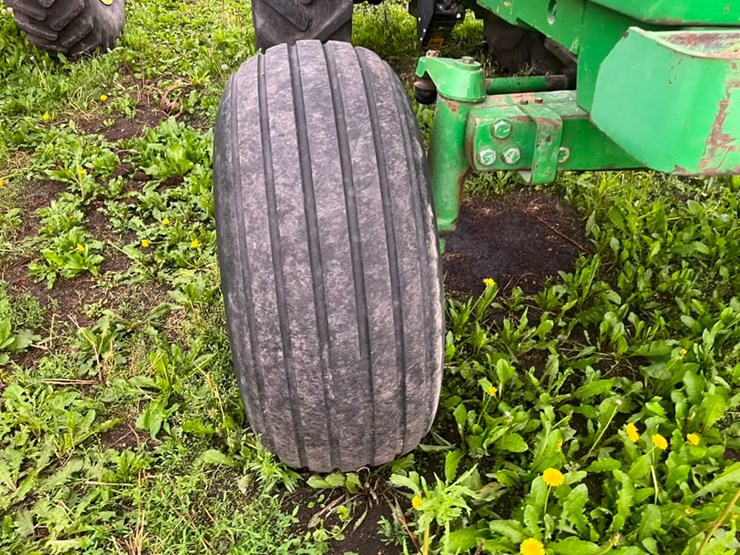 john-deere-4840-image-35