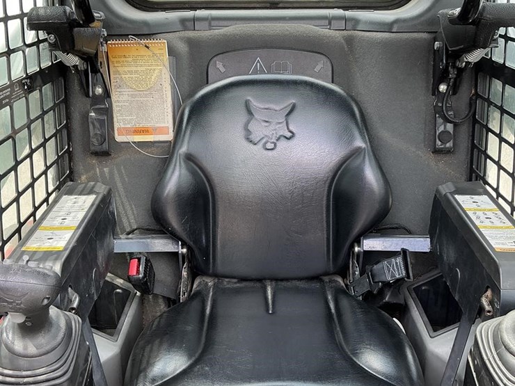 2018-bobcat-t650-image-13