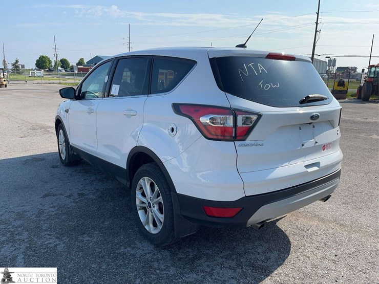 2017-ford-escape-image-7