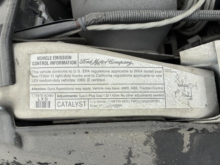 2004-ford-f250-image-12