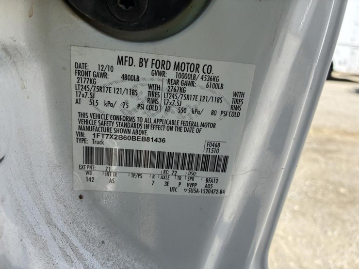 2011-ford-f250-image-21