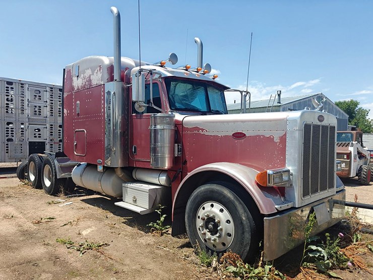 2007-peterbilt-379-image-1
