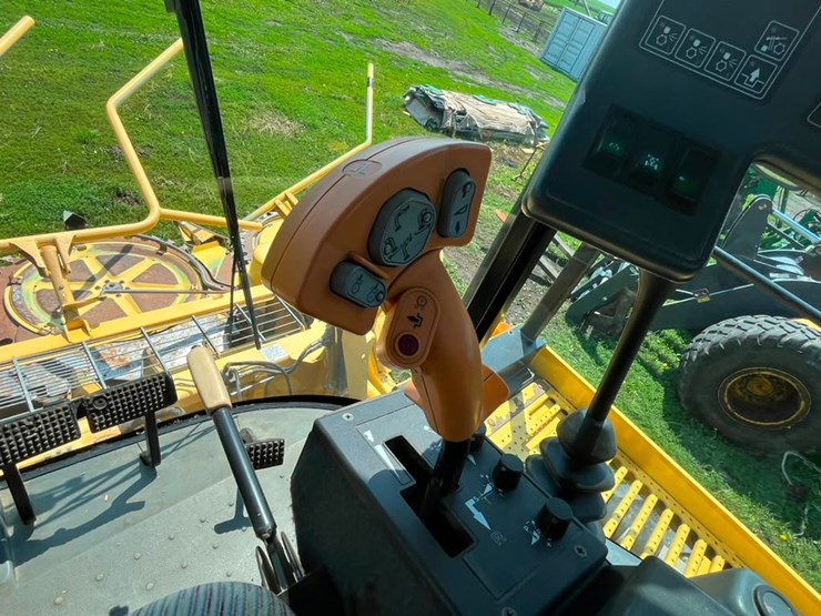 new-holland-fx58-image-16