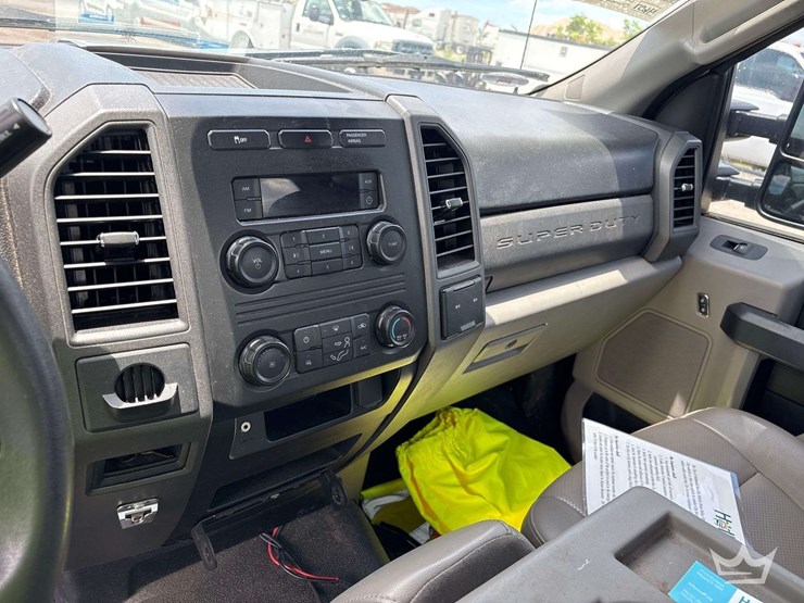2019-ford-f250-image-18