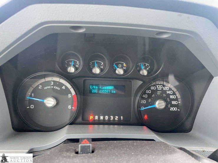 2012-ford-f550-image-12