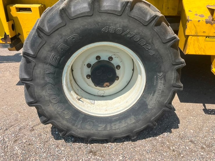 new-holland-fx60-image-32