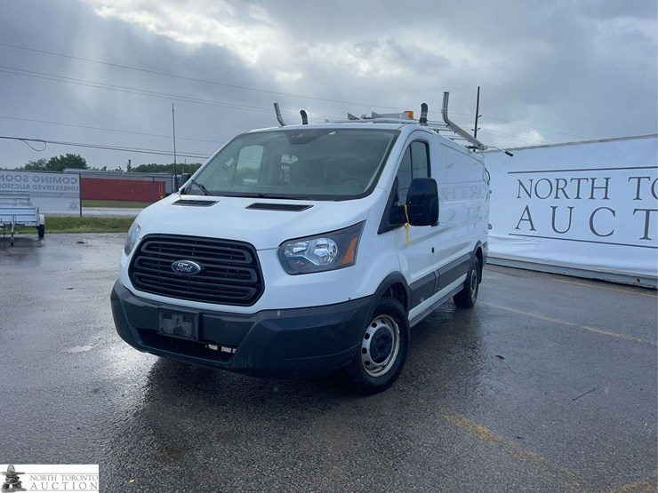 2018-ford-transit-image-1