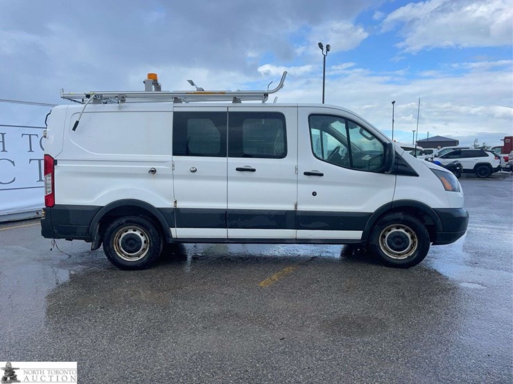 2018-ford-transit-image-4