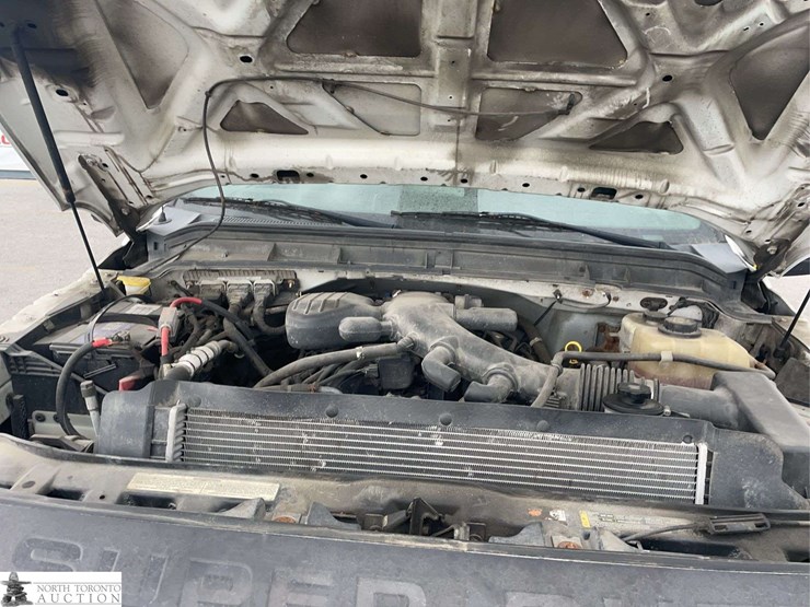 2012-ford-f550-image-10