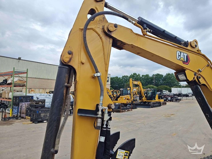 2022-caterpillar-303.5-image-71