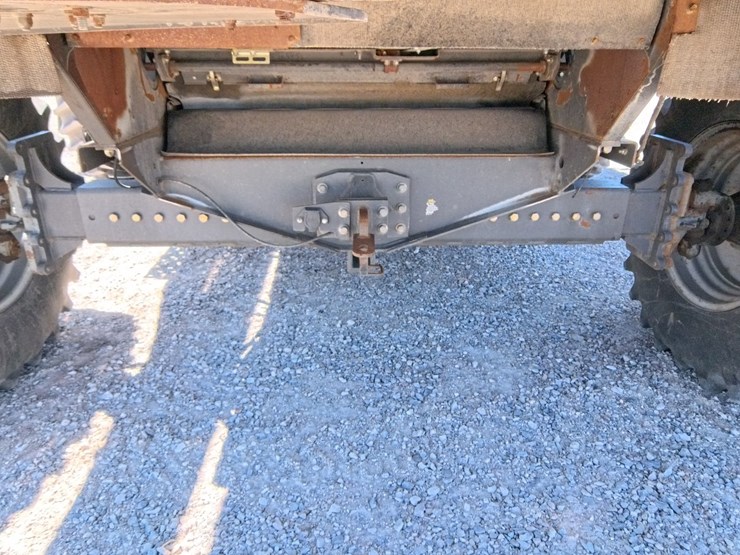 2012-massey-ferguson-9520-image-84