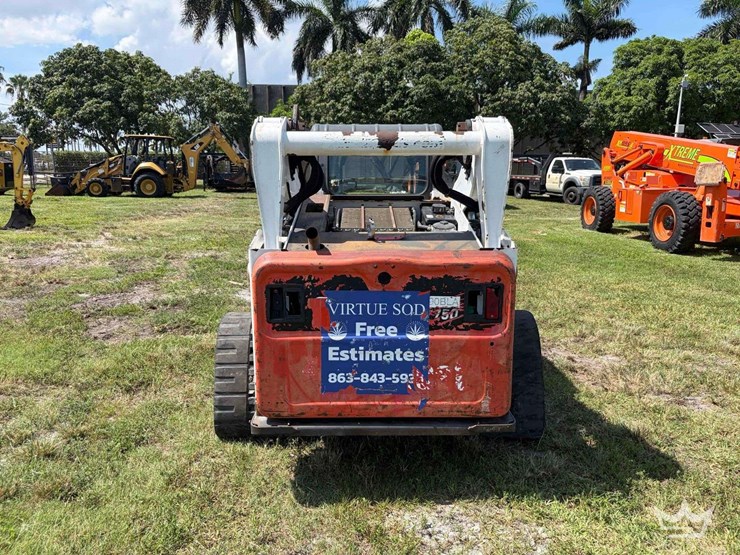 2015-bobcat-t750-image-5