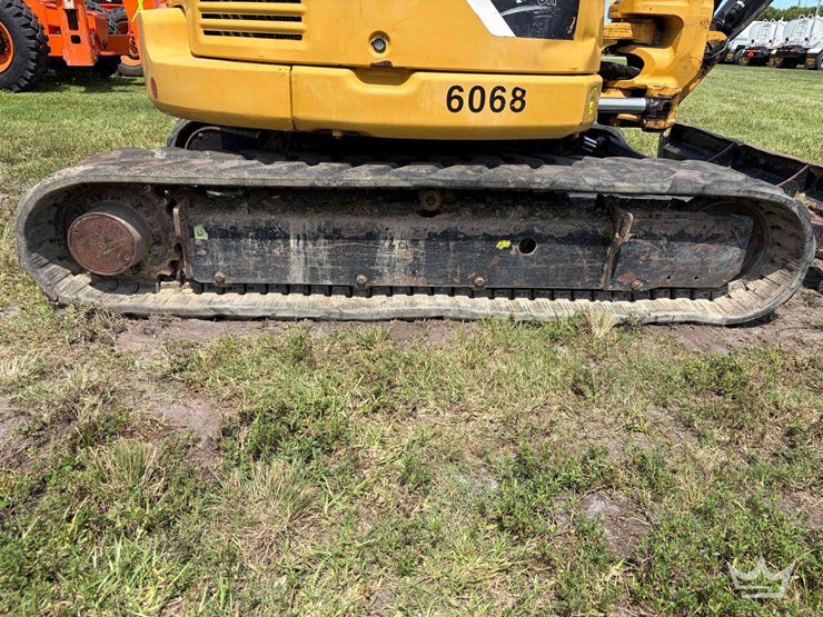 2016-caterpillar-305e2-image-18