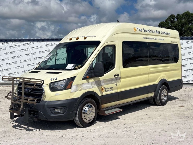 2020-ford-transit-image-1