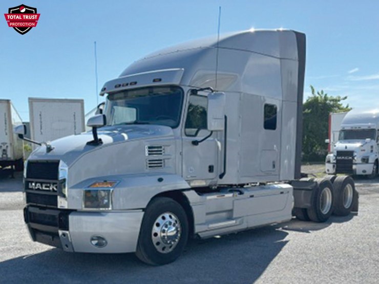 2022-mack-anthem-image-2