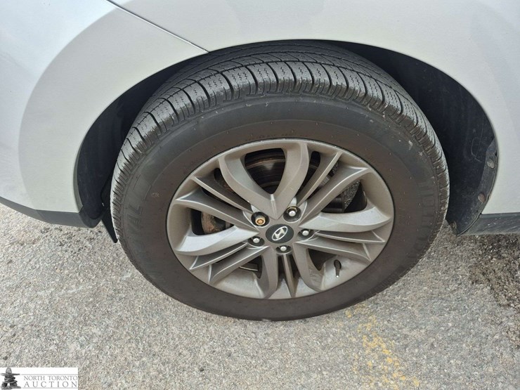 2015-hyundai-tucson-image-21