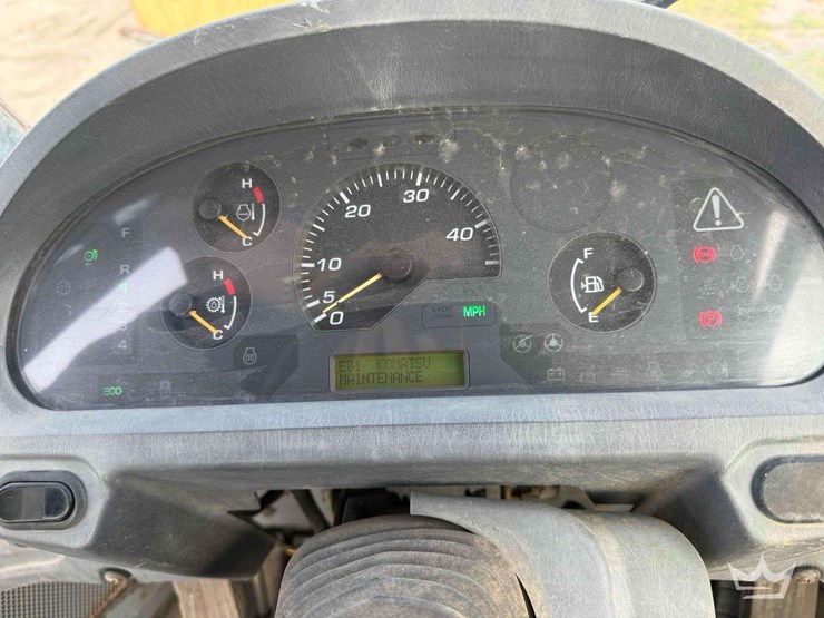 2010-komatsu-wa250-6-image-42