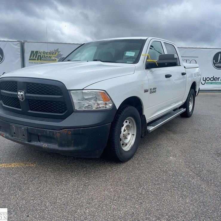 2016 DODGE 1500