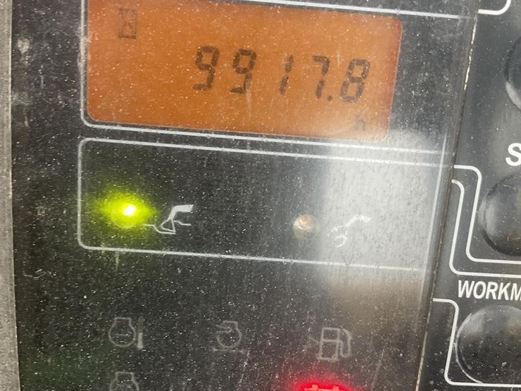 2005-deere-120c-image-17