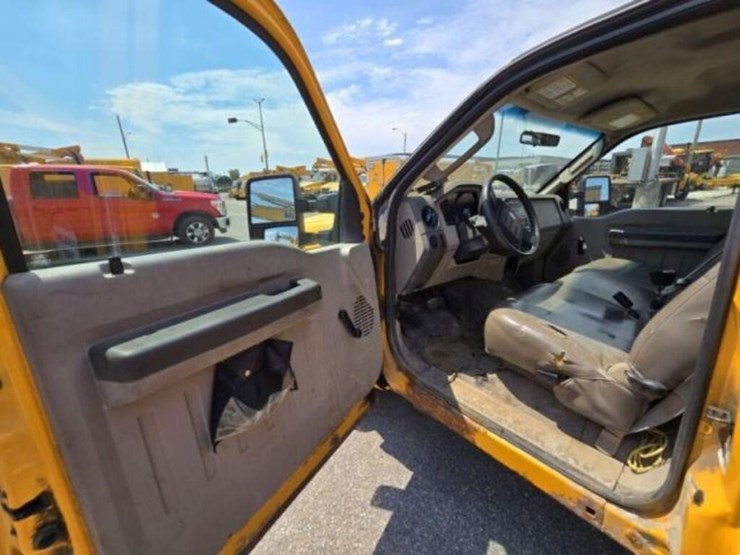 2008-ford-f250-image-19