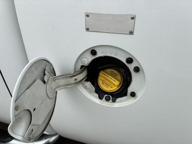 2012-gmc-sierra-2500-image-6