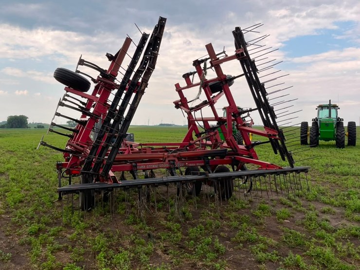case-ih-4800-image-10