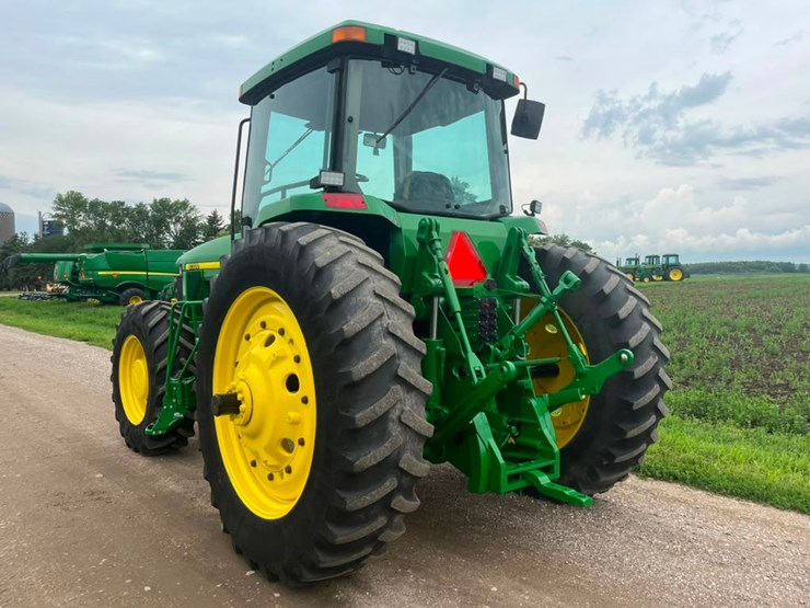 john-deere-8300-image-6