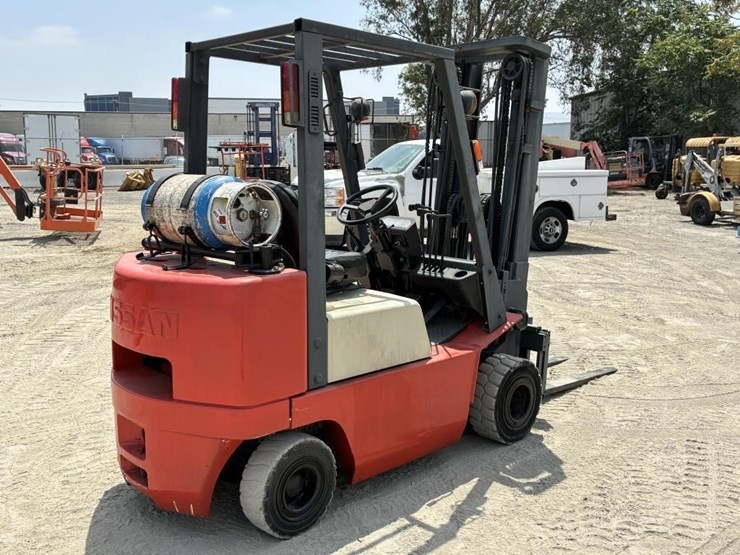 nissan-apj02a25pv-image-3
