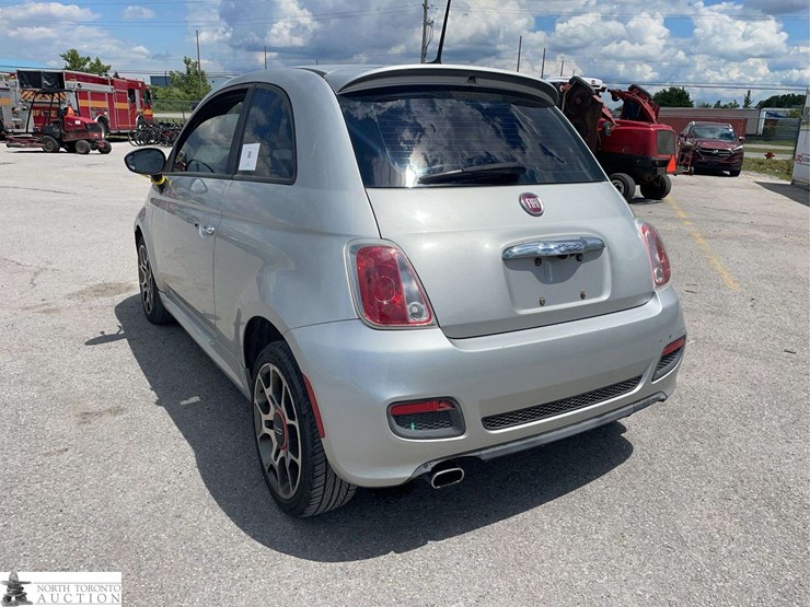 2012-fiat-500-image-7