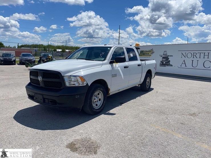 2014-dodge-1500-image-1