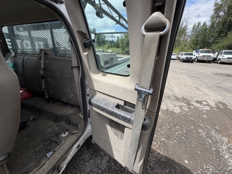 2008-ford-f250-image-21