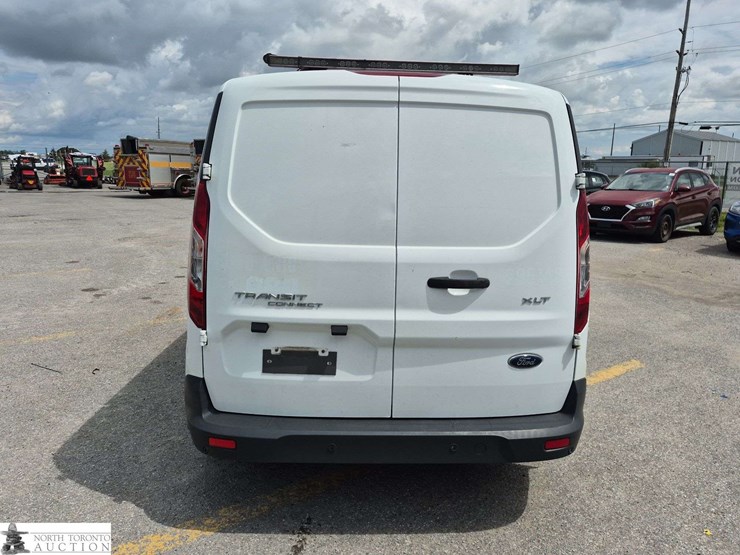 2017-ford-transit-connect-image-6