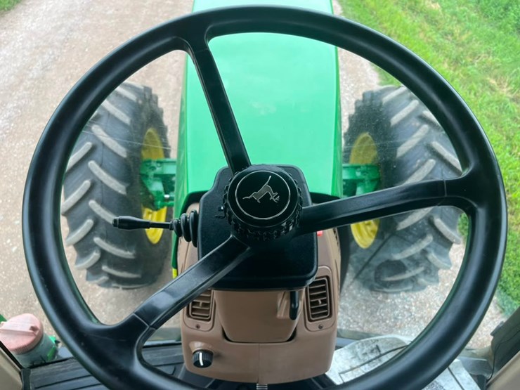 john-deere-8300-image-27