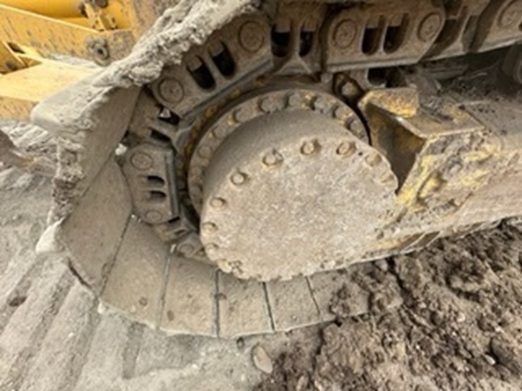 2022-komatsu-d71pxi-24-image-12