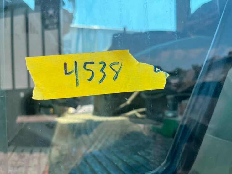 john-deere-8400-image-61