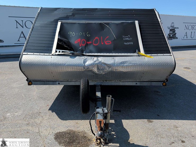 2013-northtrail-snowmobile-trailer-s/a-enclosed-trailer-image-8