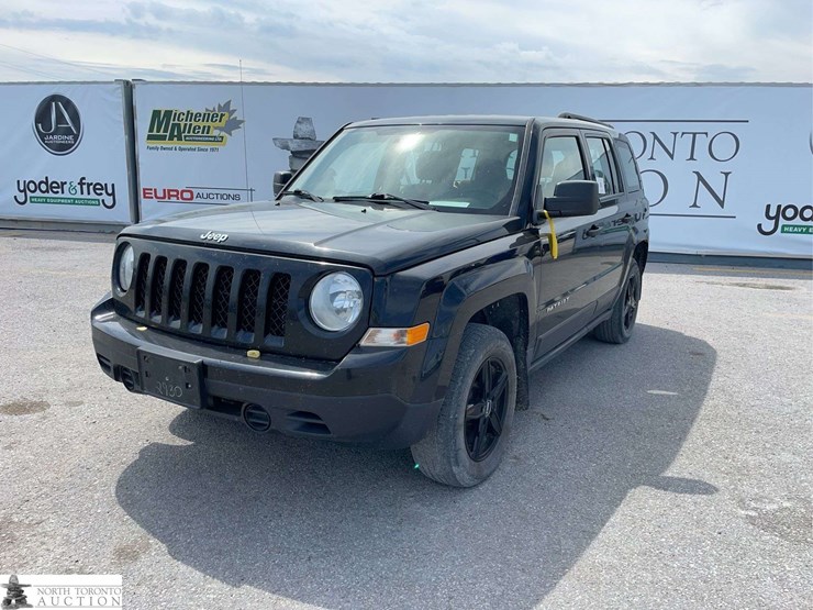 2017-jeep-patriot-image-1